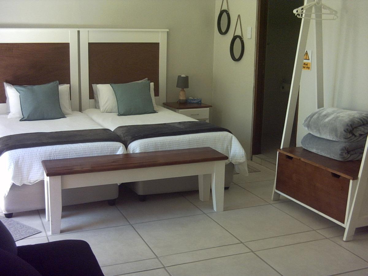 فندق Tranquility Self Catering Lüderitz المظهر الخارجي الصورة